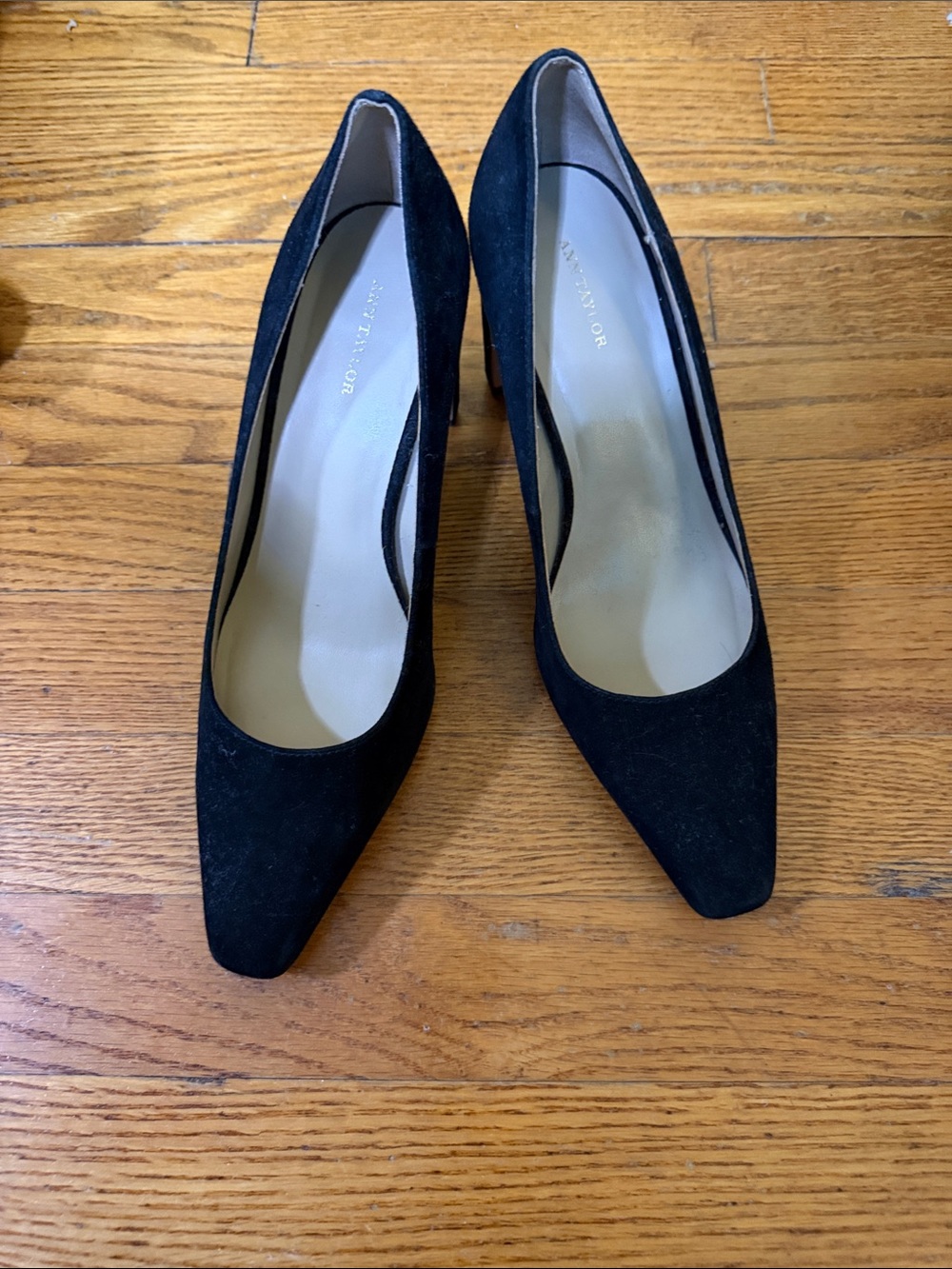 Ann Taylor Black Suede Pointed Pumps